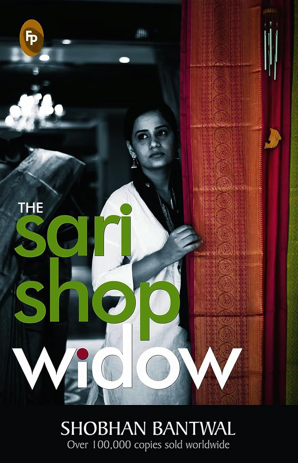 THE SARI SHOP WIDOW BY SHOBHAN BANTWAL (PAPERBACK) OLD BOOK