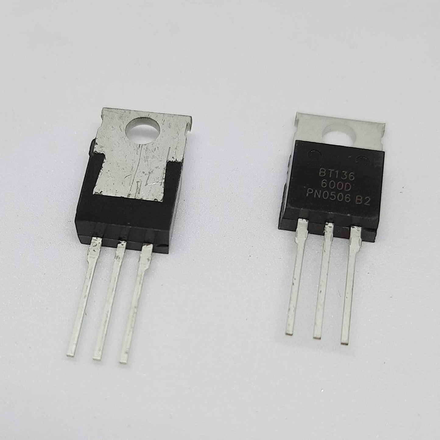 BT136 600D TRIAC LOGIC SENSITIVE GATE