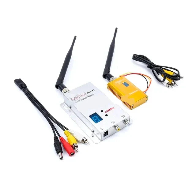 FPV Wireless Audio Video 8CH Transmitter and 12CH Receiver 1.2GHz 2W
