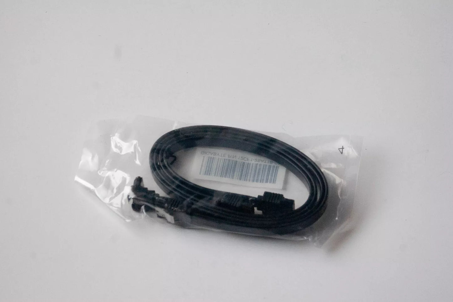 Gigabyte 12CF1-2SAT1B-01R SATA 3 6Gb/s Cable