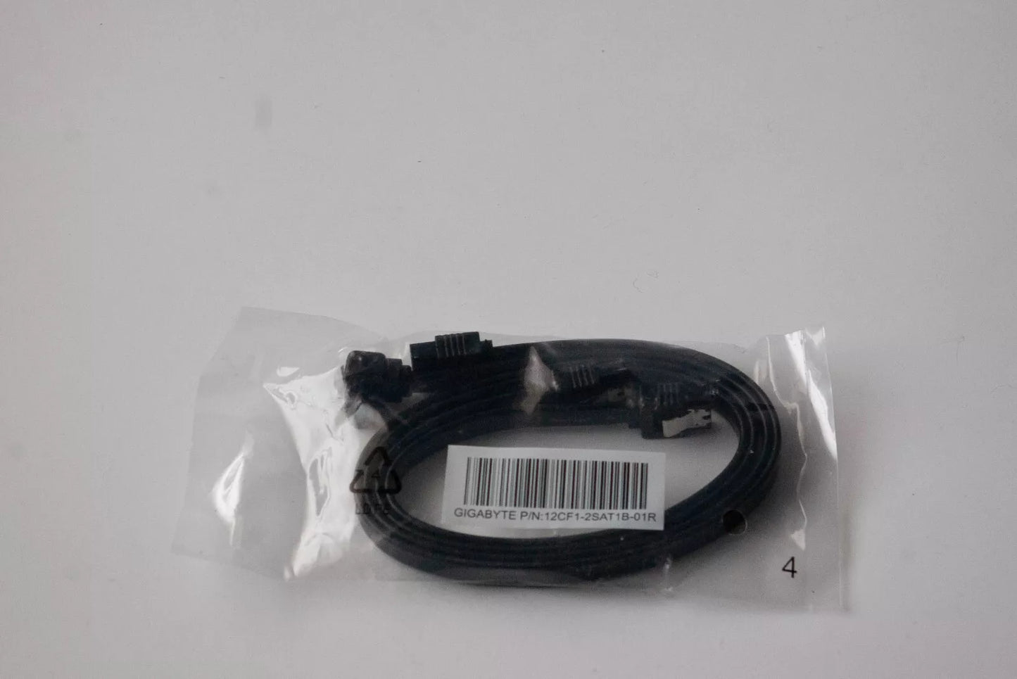 Gigabyte 12CF1-2SAT1B-01R SATA 3 6Gb/s Cable