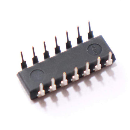 4047 / CD4047 CMOS Monostable Multivibrators DIP-14 IC